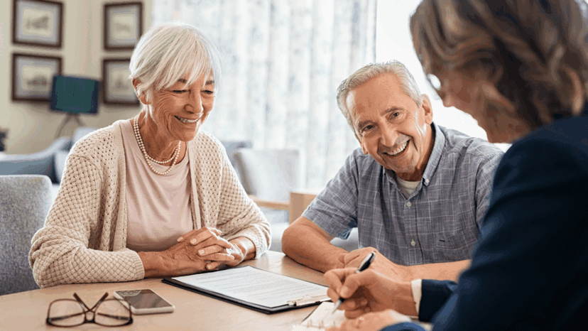 Elderly couple satisfied with the help from their tax agent